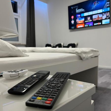 Freshly Renovated City Apartments Essen Kitchen Wifi Near Duesseldorf Airport 外观 照片